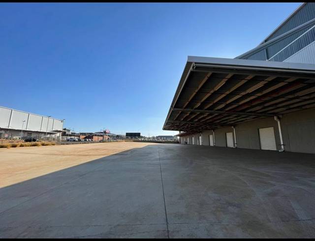 INDUSTRIAL PROPERTY TO RENT IN LOUWLARDIA